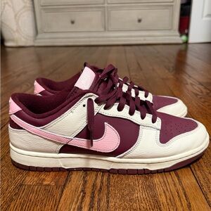 Nike Dunk Premium ‘Valentines Day’ Sz 11